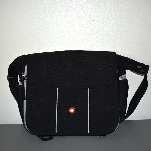 NWT SwissGear New Yorker Messenger Bag - Picture 1 of 9